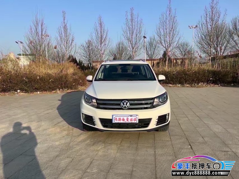 抵押车出售16年大众途观轿车
