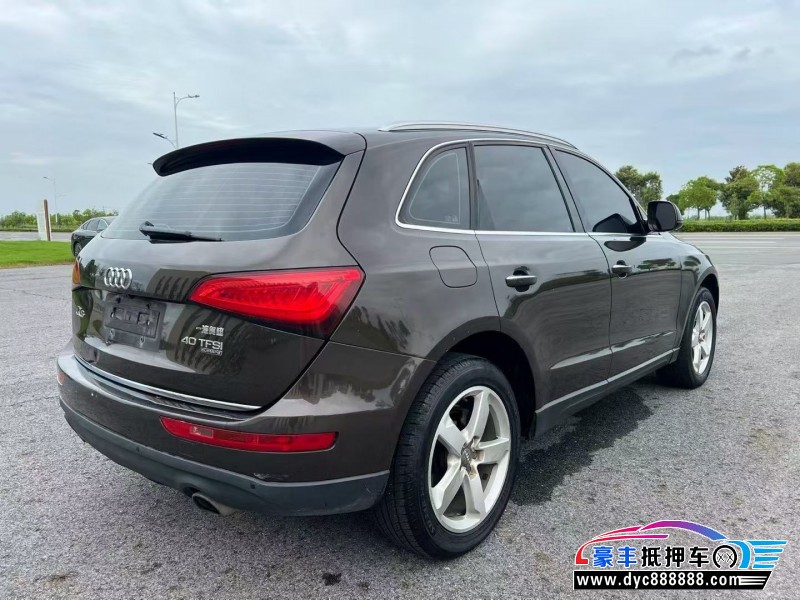 18年奥迪Q5轿车抵押车出售