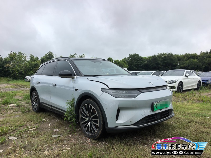 22年零跑C11SUV抵押车出售