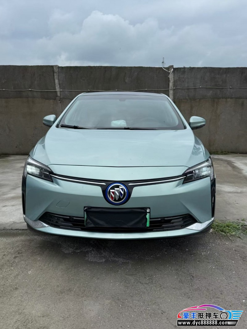 抵押车出售24年别克微蓝轿车