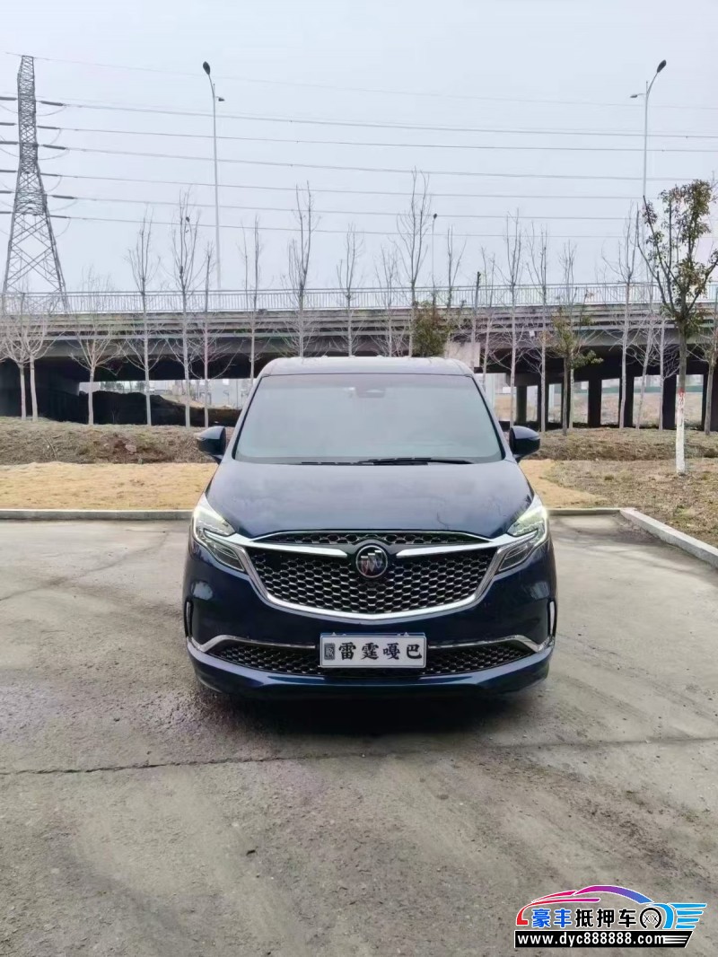 抵押车出售20年别克GL8轿车
