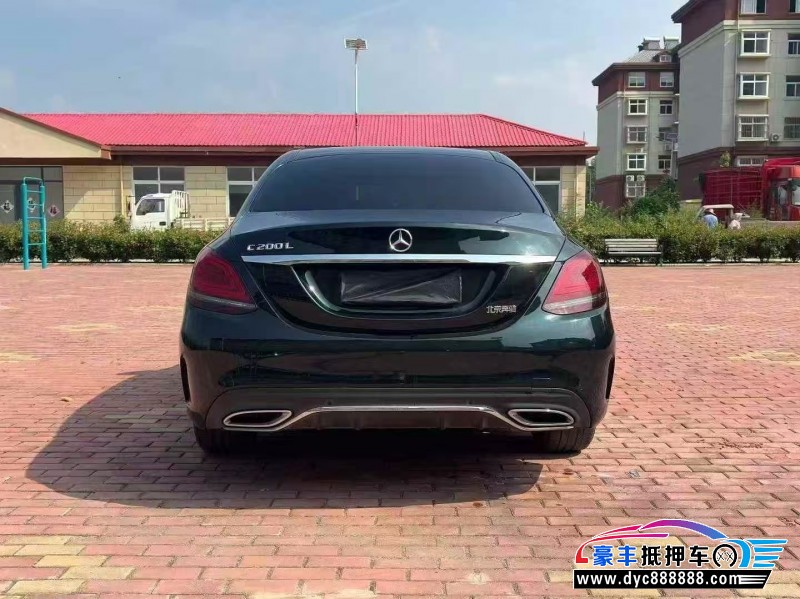 20年奔驰C轿车抵押车出售