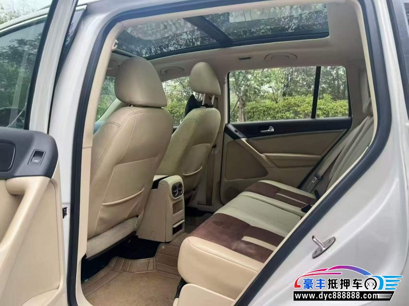 15年大众途观轿车抵押车出售