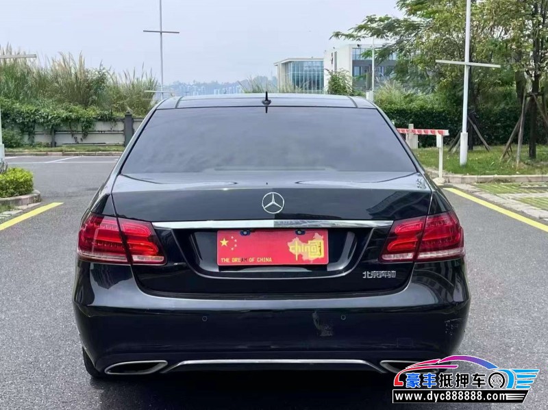 15年奔驰E轿车抵押车出售