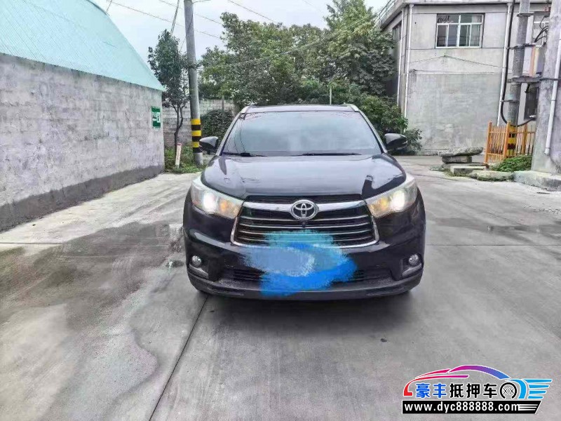 抵押车出售17年丰田汉兰达轿车
