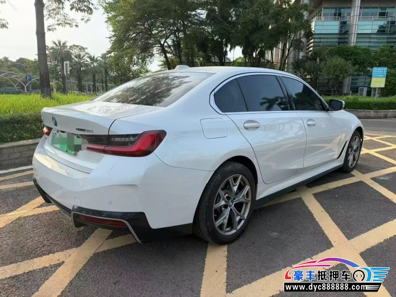 24年宝马i3轿车抵押车出售
