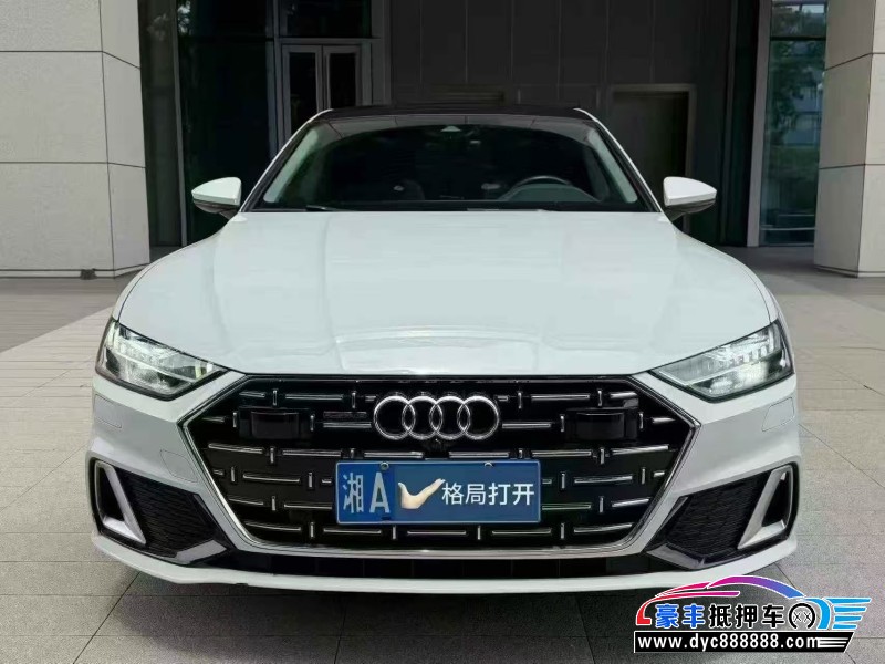 抵押车出售23年奥迪A7轿车