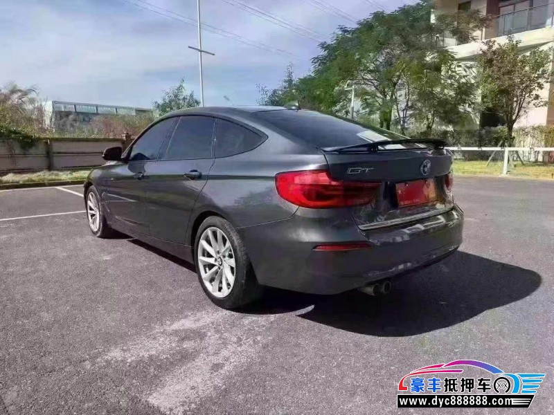 19年宝马3系轿车抵押车出售