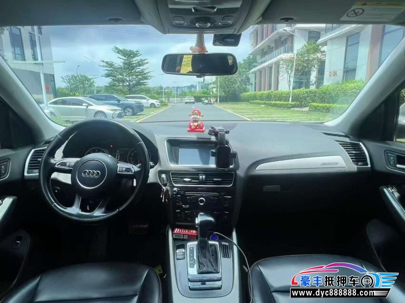 15年奥迪Q5轿车抵押车出售