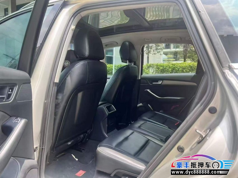 15年奥迪Q5轿车抵押车出售