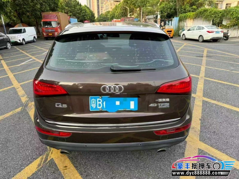 16年奥迪Q5轿车抵押车出售