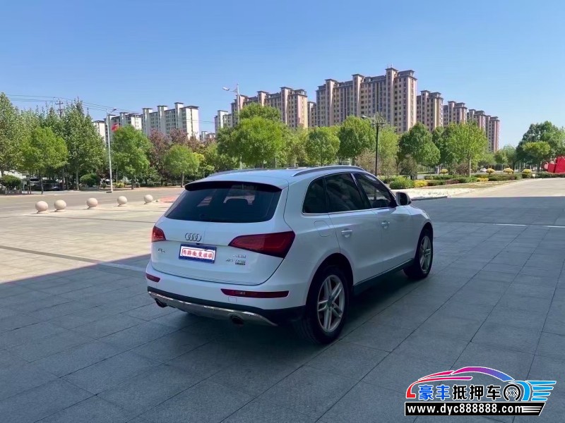 17年奥迪Q5轿车抵押车出售