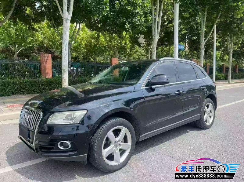 17年奥迪Q5轿车抵押车出售