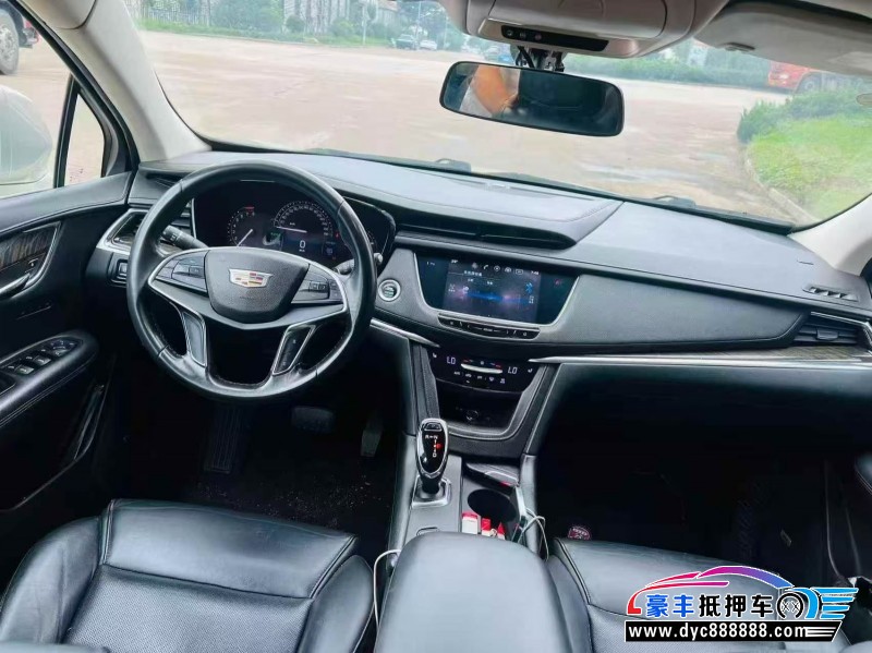 16年凯迪拉克XT5轿车抵押车出售