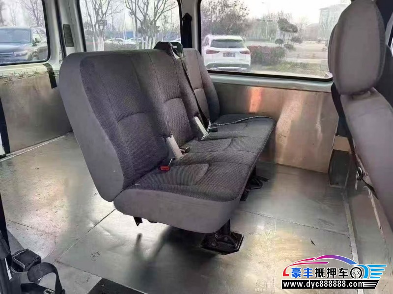 18年江铃特顺轿车抵押车出售