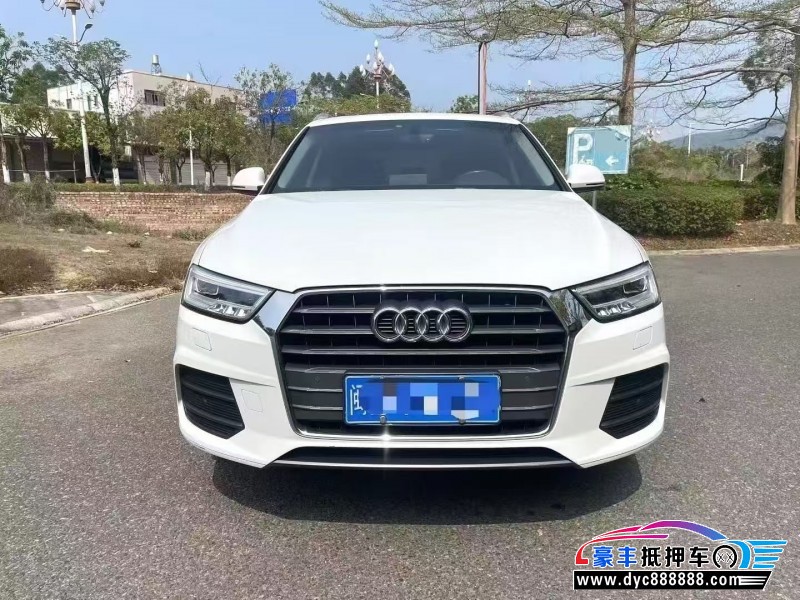 抵押车出售19年奥迪Q3轿车