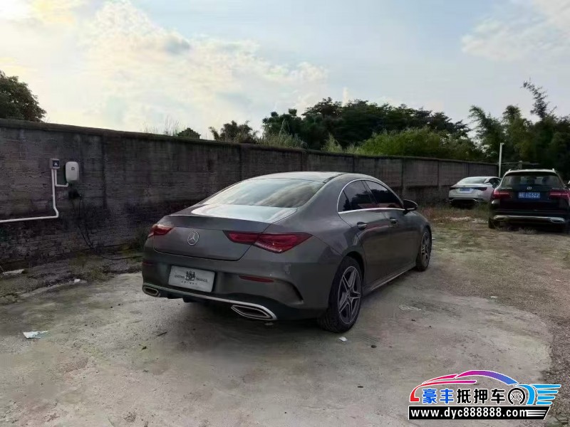 22年奔驰CLA轿车抵押车出售