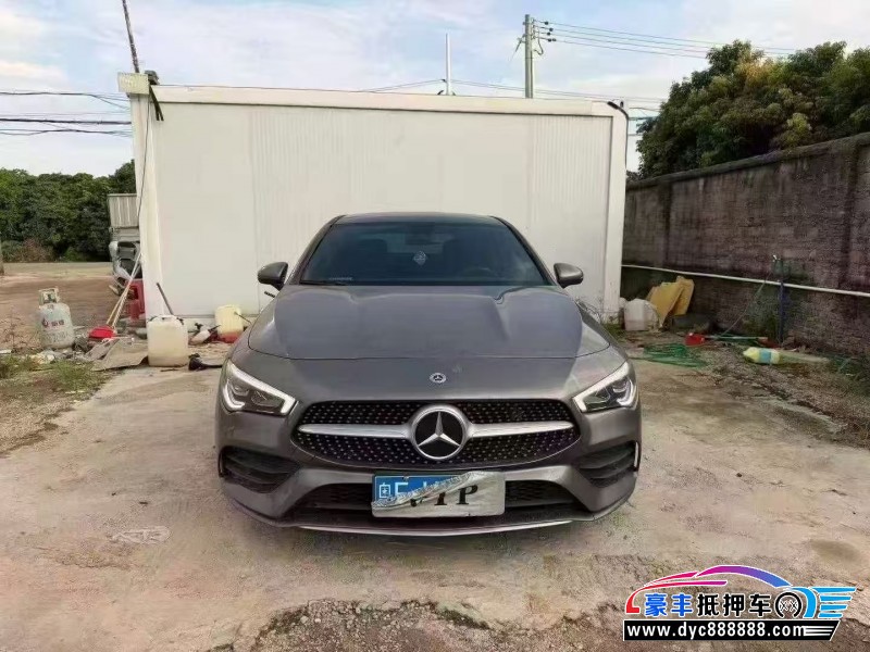 22年奔驰CLA轿车抵押车出售