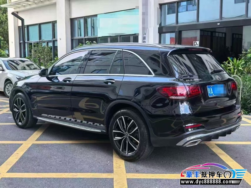 21年奔驰GLC轿车抵押车出售