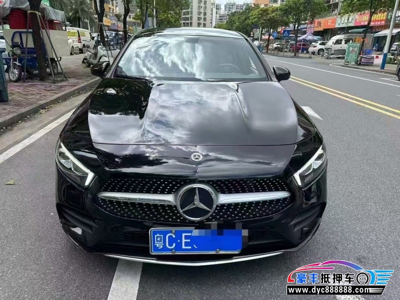抵押车出售23年奔驰A轿车