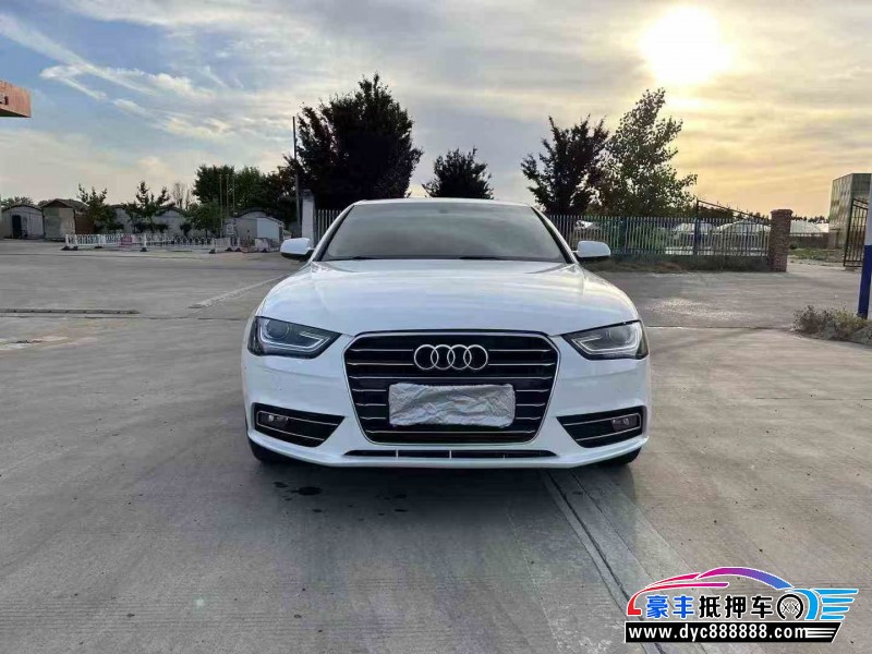 抵押车出售16年奥迪A4L轿车