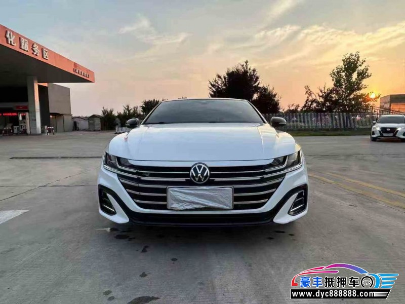 抵押车出售21年大众CC轿车