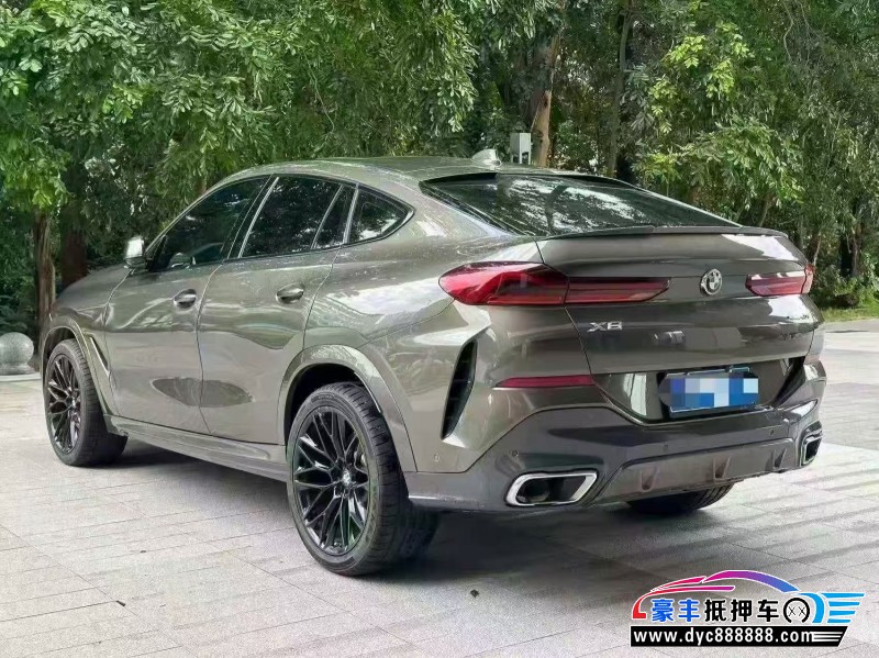 20年宝马X6轿车抵押车出售