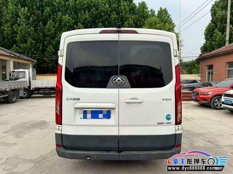20年上汽大通V90轿车抵押车出售