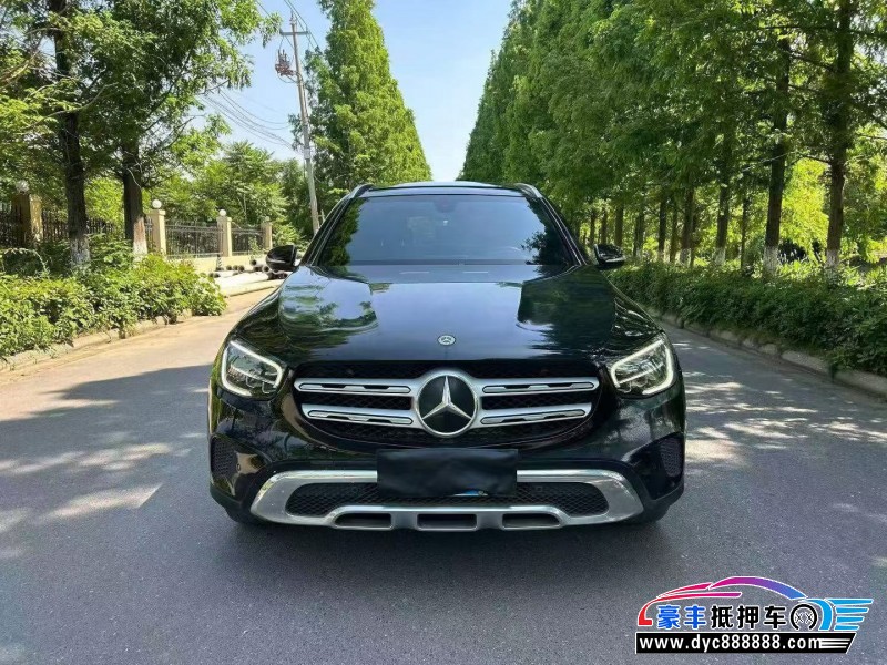 19年奔驰GLC轿车抵押车出售