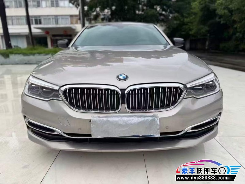 20年宝马5系轿车抵押车出售