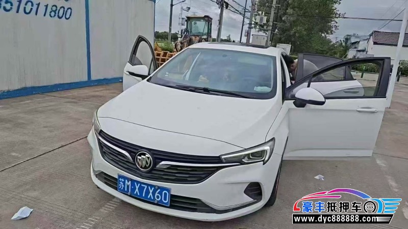 20年别克威朗轿车抵押车出售