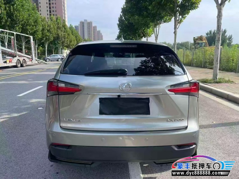 15年雷克萨斯NX轿车抵押车出售
