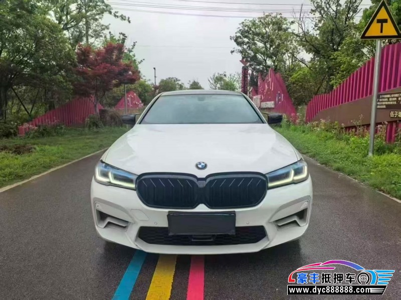 19年宝马5系轿车抵押车出售