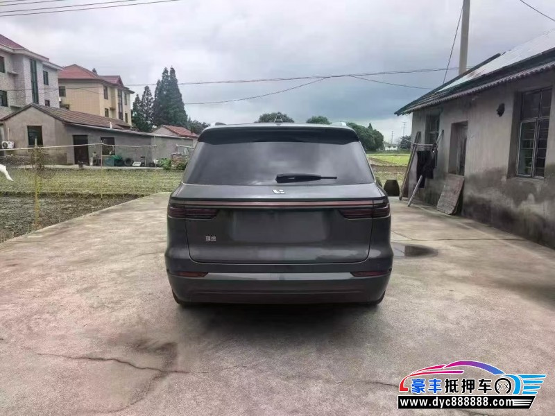 21年理想ONE轿车抵押车出售
