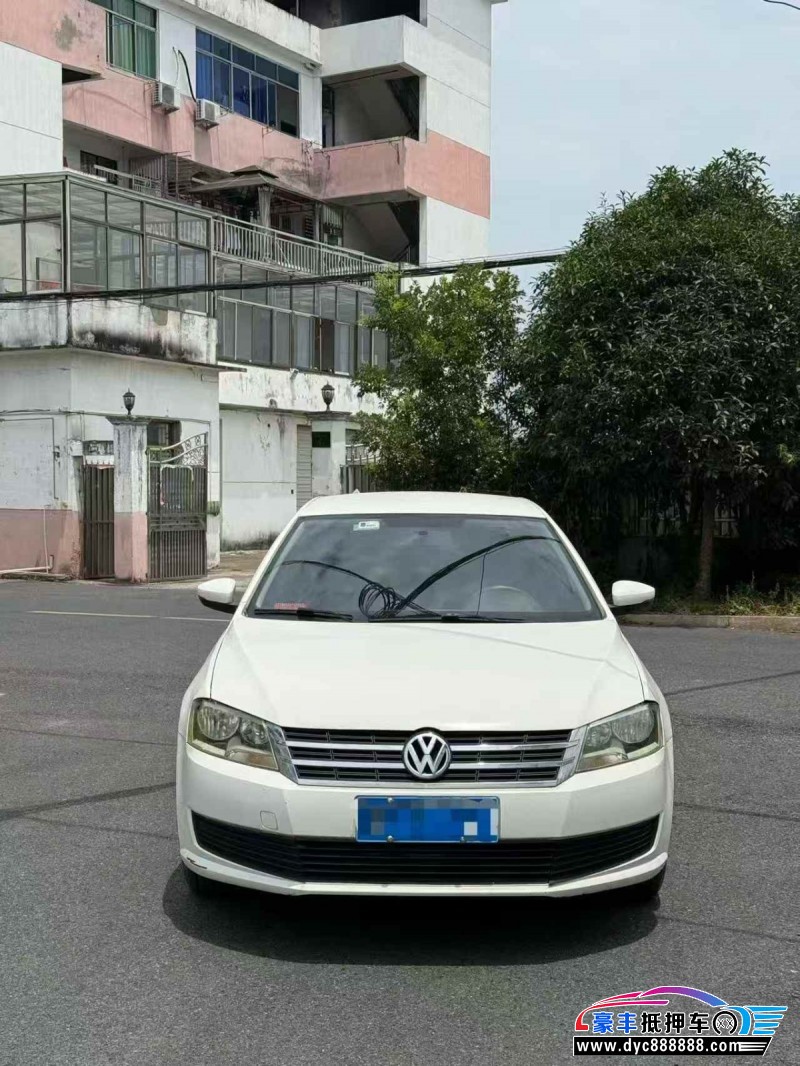 17年大众朗逸轿车抵押车出售