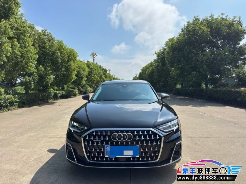 抵押车出售25年奥迪A8L轿车