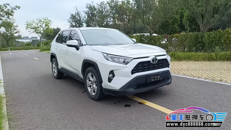 23年丰田RAV4轿车抵押车出售