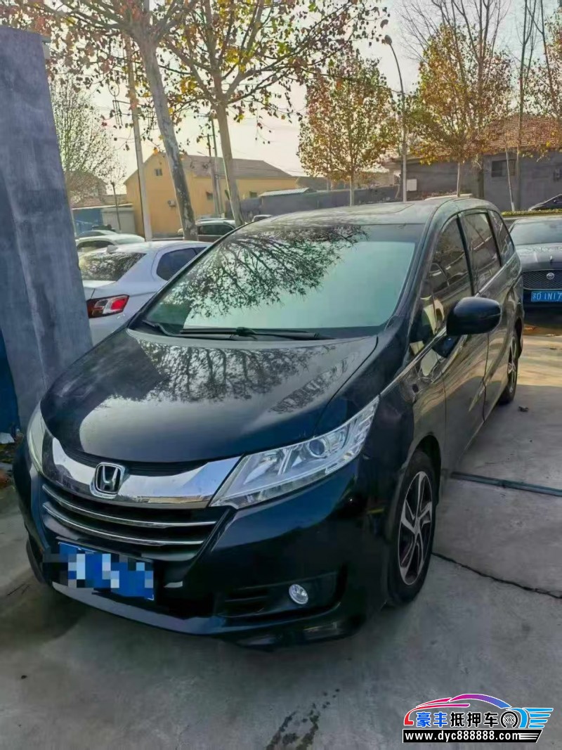 抵押车出售17年本田奥德赛轿车