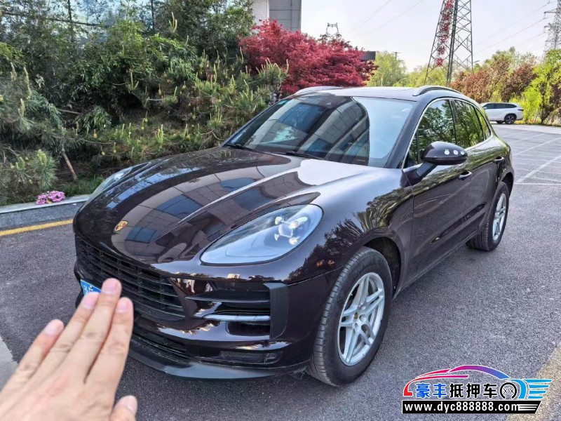 抵押车出售19年保时捷Macan迈凯轿车