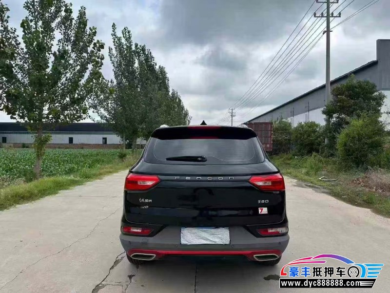 22年东风风光580轿车抵押车出售