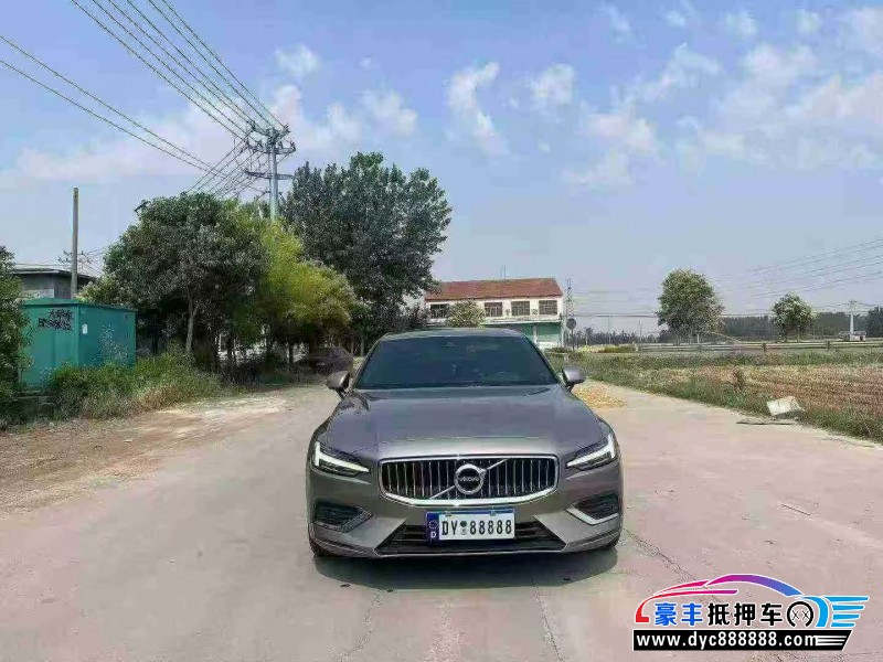 22年沃尔沃S60轿车抵押车出售