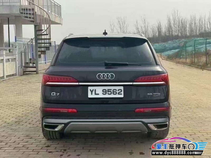 21年奥迪Q7轿车抵押车出售