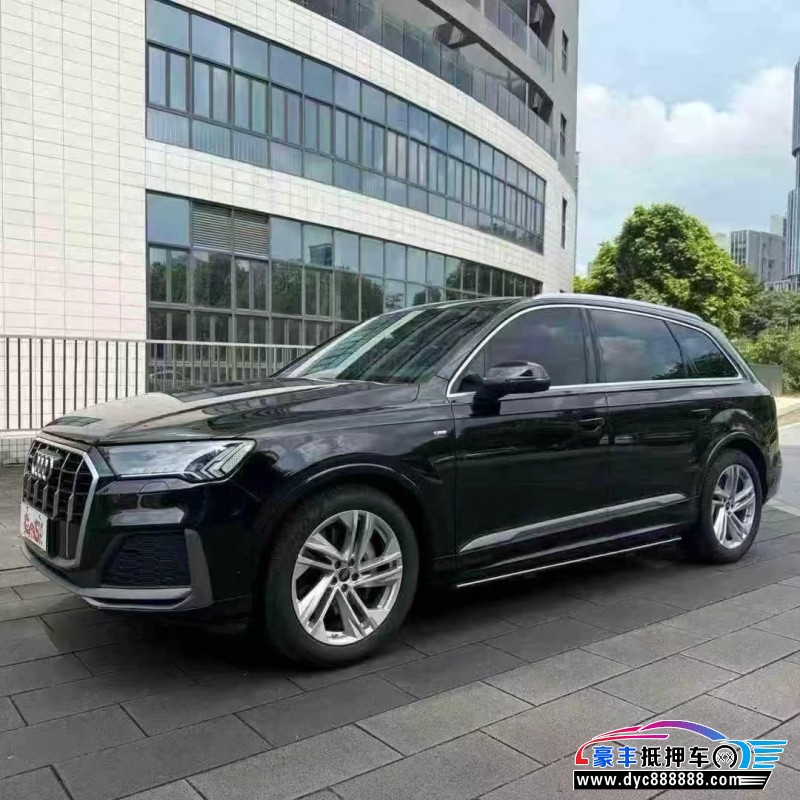 23年奥迪Q7轿车抵押车出售
