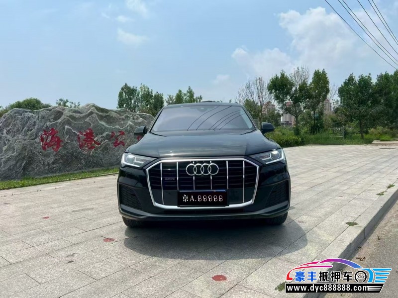 23年奥迪Q7轿车抵押车出售