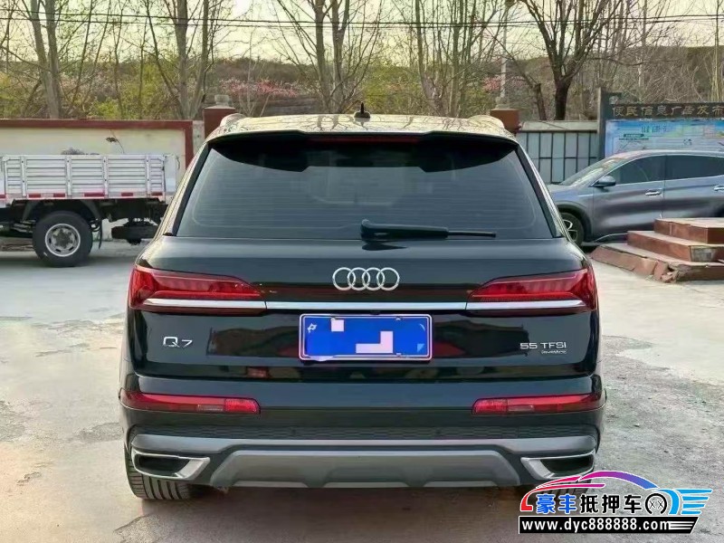 20年奥迪Q7轿车抵押车出售