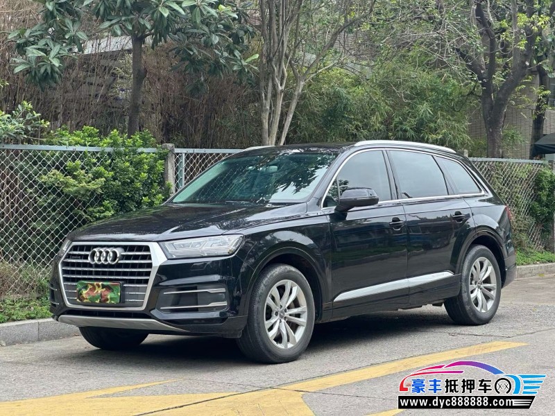 19年奥迪Q7轿车抵押车出售