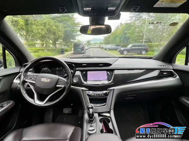 21年凯迪拉克xt6轿车抵押车出售