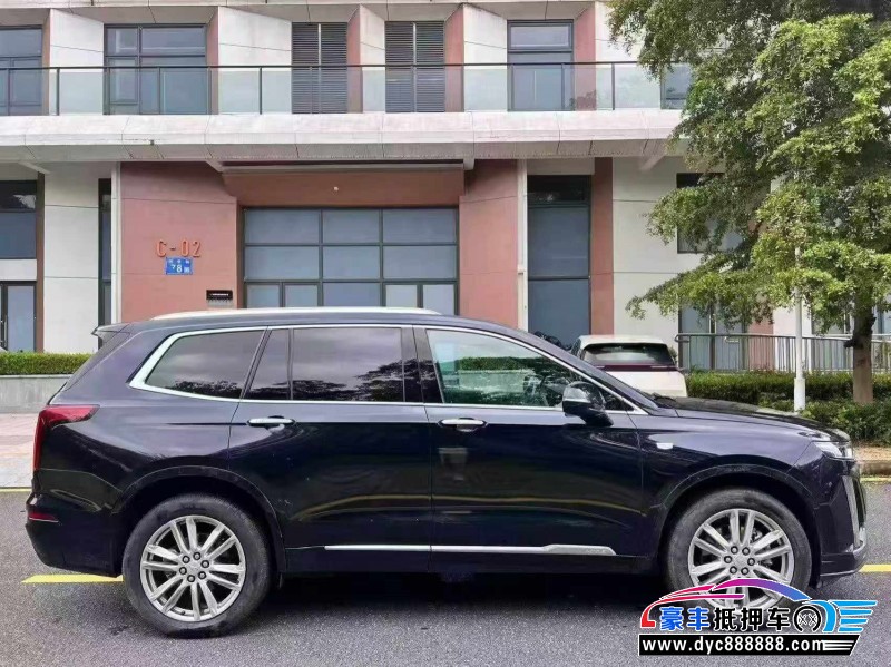 21年凯迪拉克xt6轿车抵押车出售