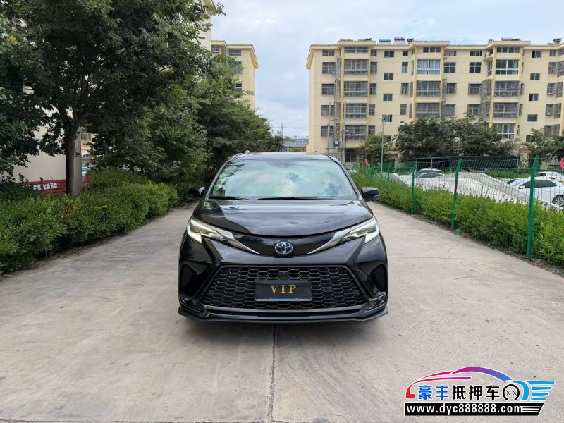 抵押车出售24年丰田格瑞维亚MPV
