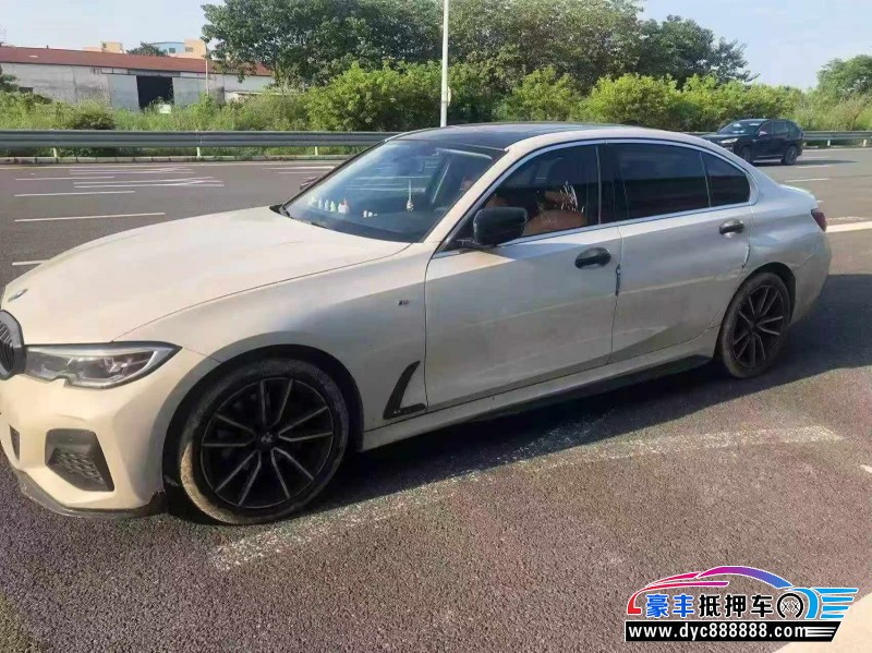 20年宝马3系轿车抵押车出售